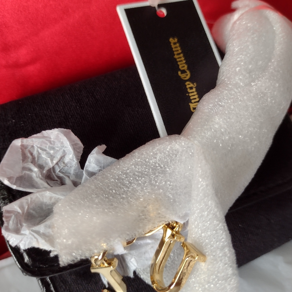 Juicy Couture Black Velvet Wallet Gold Hardware 3  Zippered Compartments 👛 NWT - Picture 2 of 9